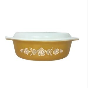 Vintage 70s Pyrex Butterfly Gold Casserole Dish With Lid 2 1/2 Quart